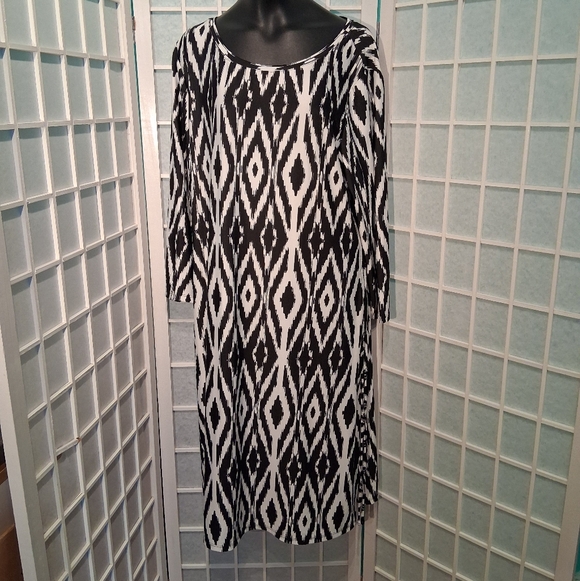 Ruby Rd. Black and White Geometric Dress 6424 - Picture 1 of 5